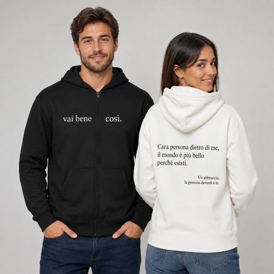 Felpa con cappuccio e zip Vai bene così